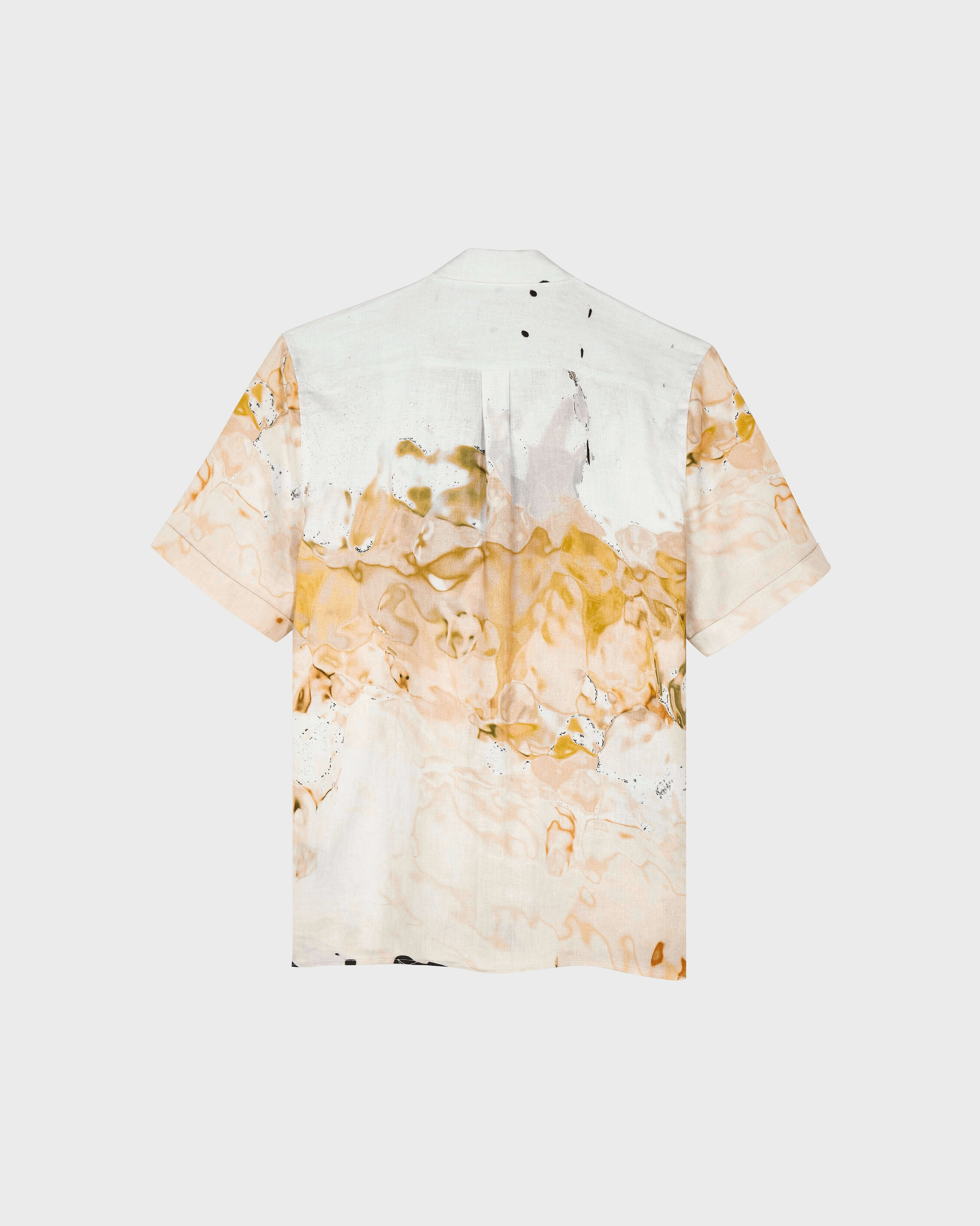 Camisa de bolos de lino con estampado Distortive Water para hombre - Vilebrequin x Highsnobiety WILD STONE back view