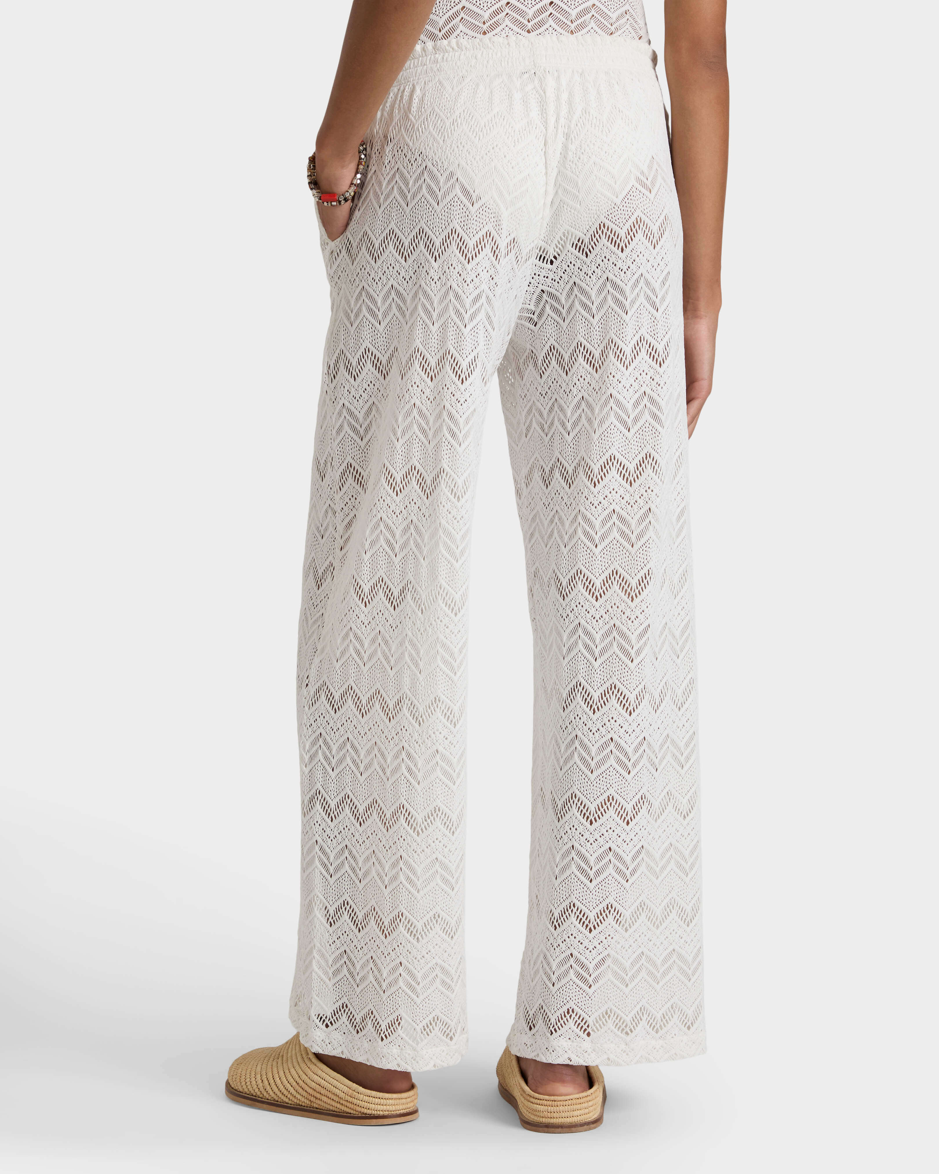Pantaloni donna a gamba ampia in mesh OFF WHITE backworn view