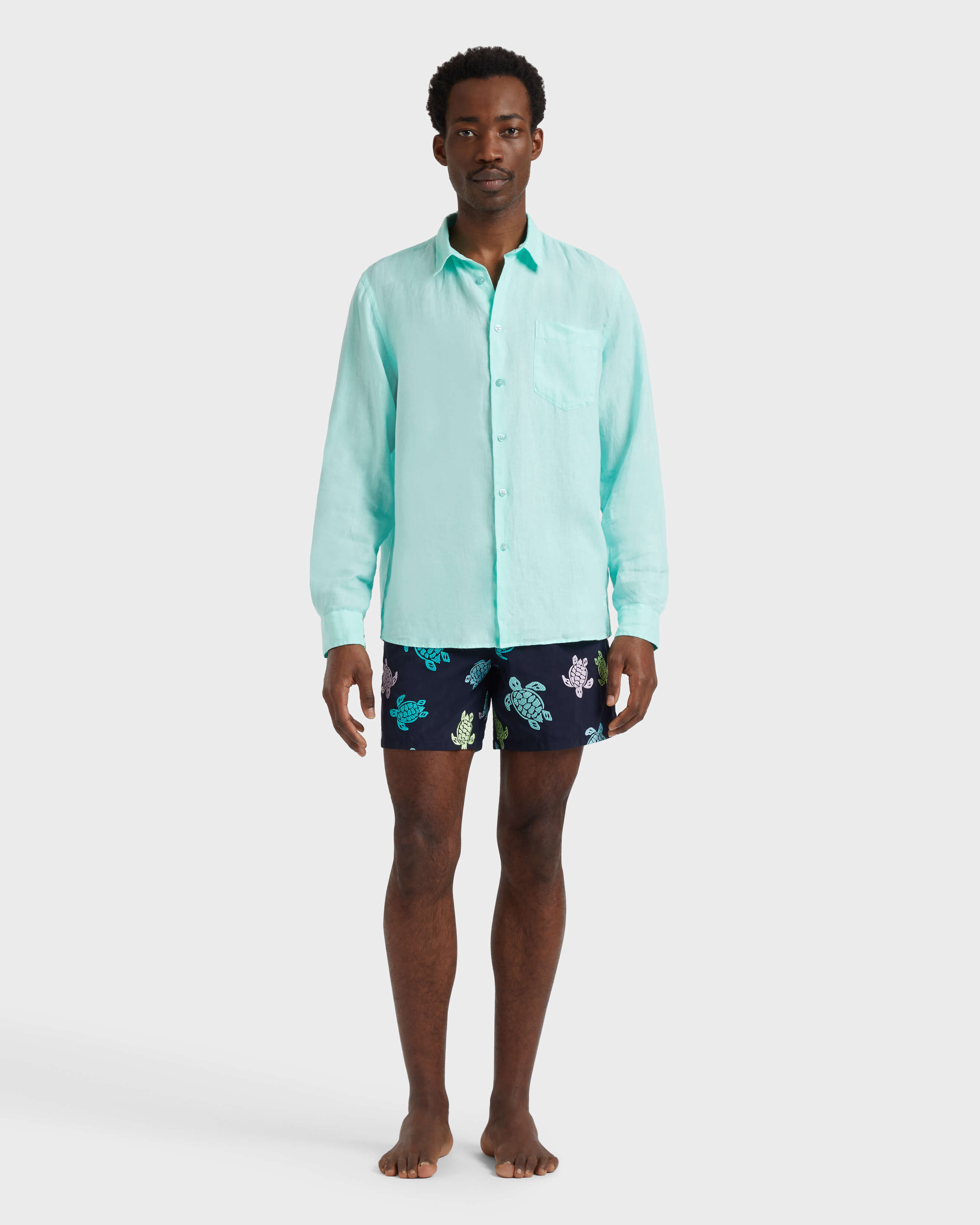 Camisa de lino lisa para hombre CARIBBEAN frontworn view