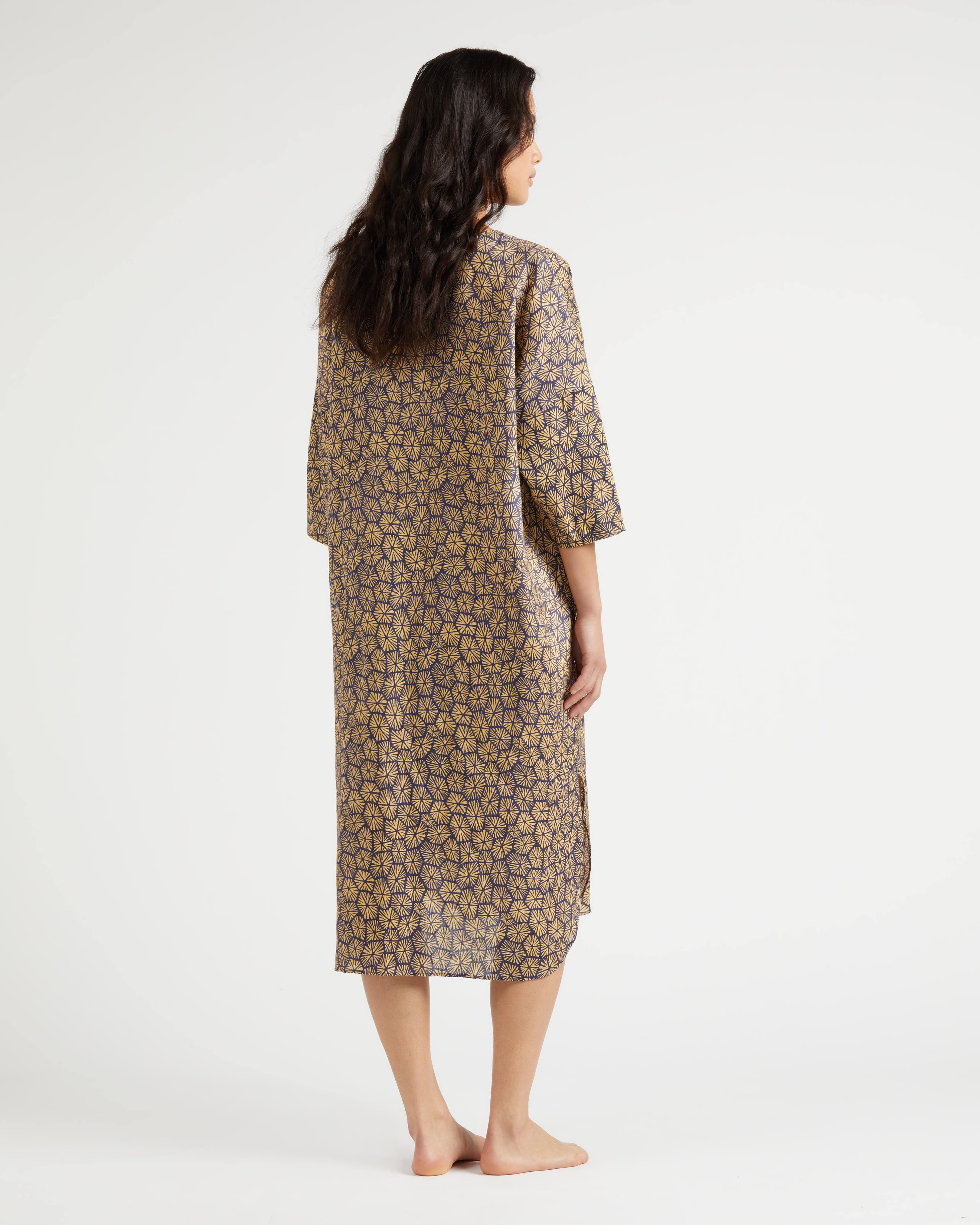 Women Linen Cover-Up Carapaces NAVY backworn view