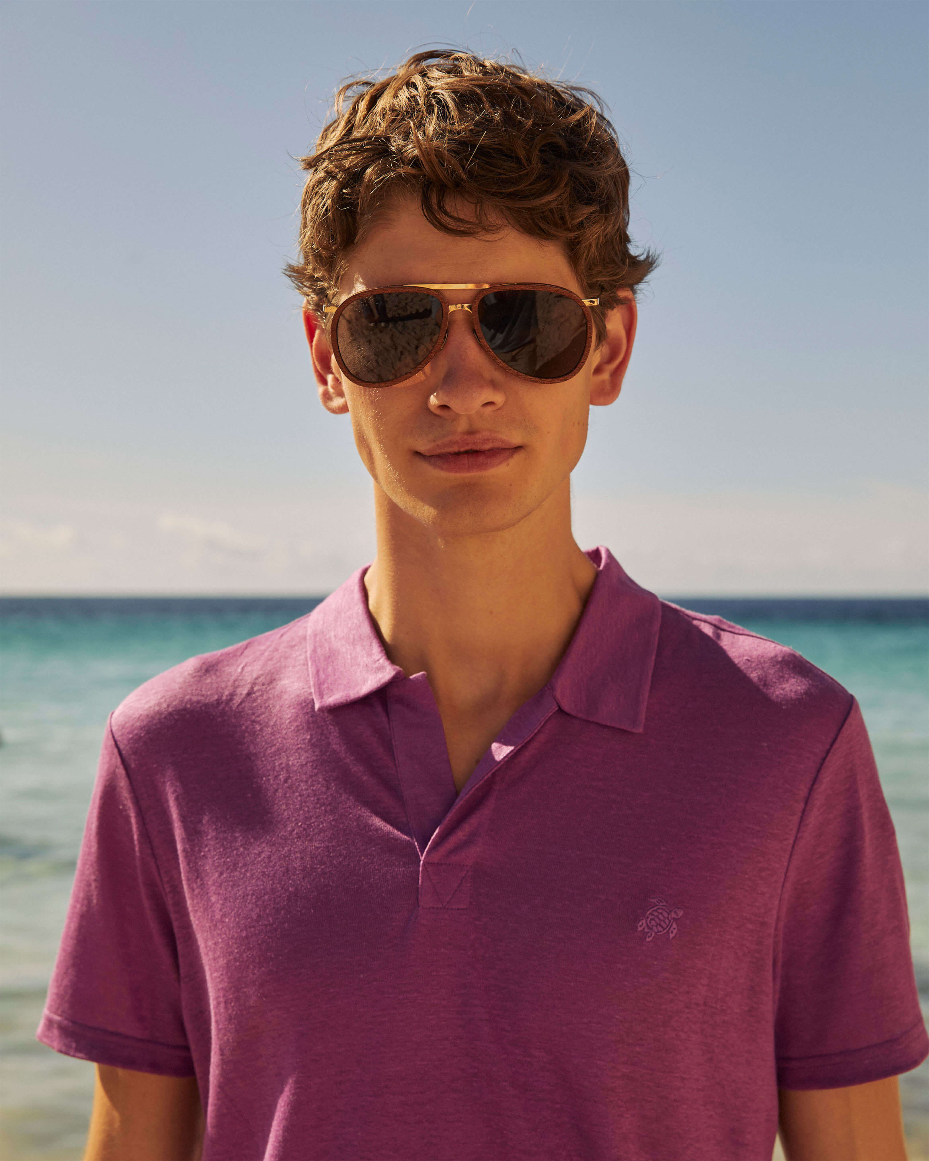 Unisex Mahoganywood Pilotensonnenbrille PINK GOLDEN lifestyle view