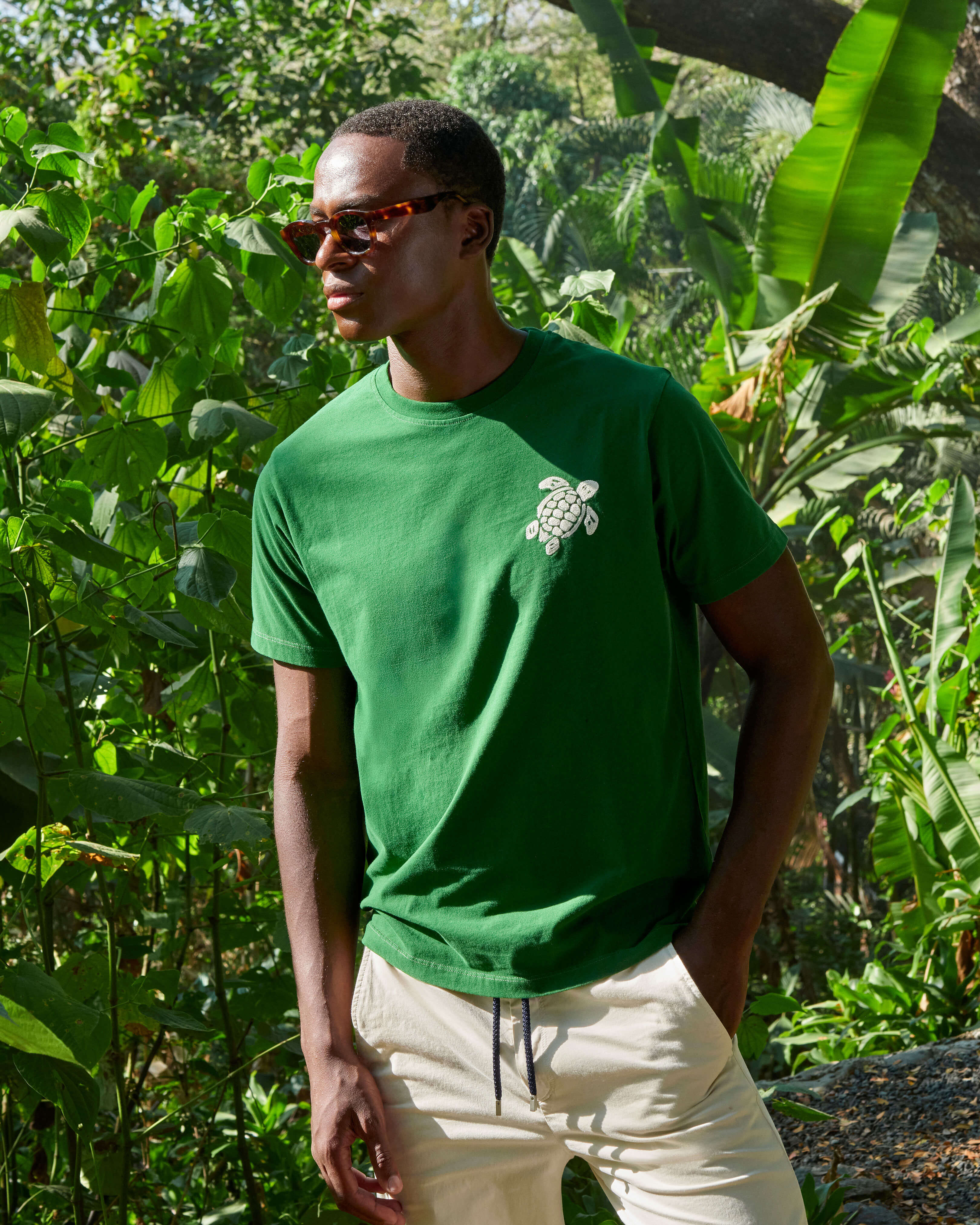 Men Cotton T-shirt Big Turtle Embroidery TROPICAL override view