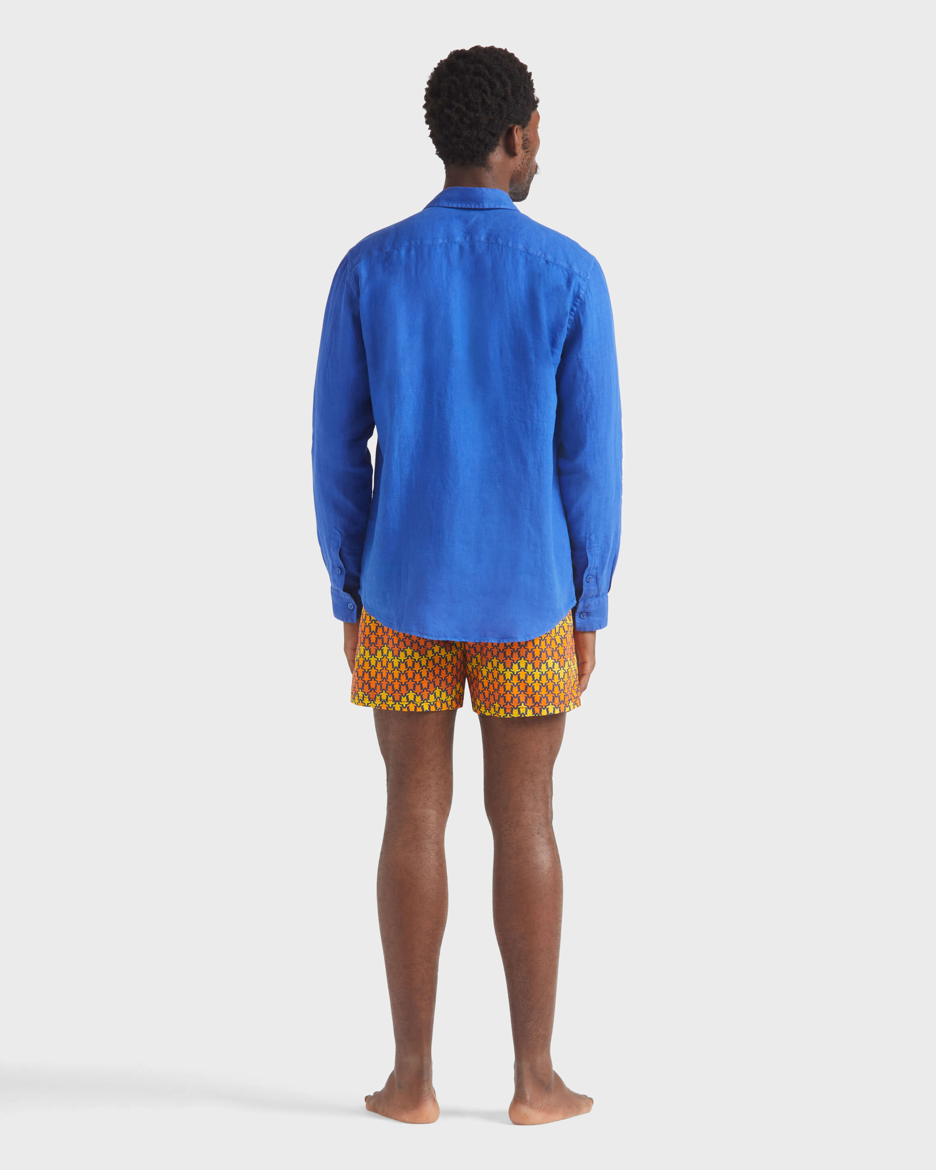 Camisa de lino lisa para hombre MARRAKECH backworn view