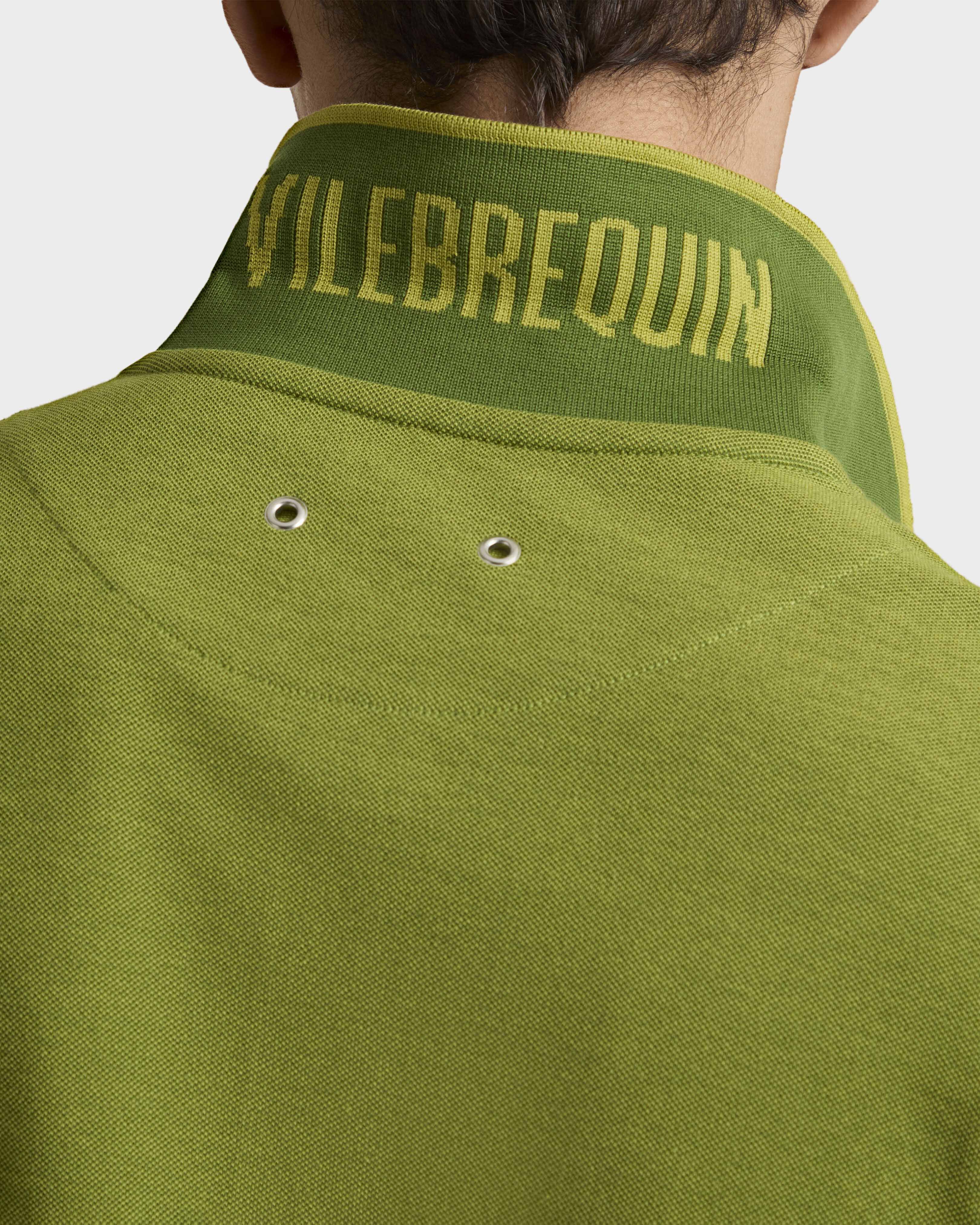 Polo de algodón de color liso cambiante para hombre MILITAIRE supp1 view