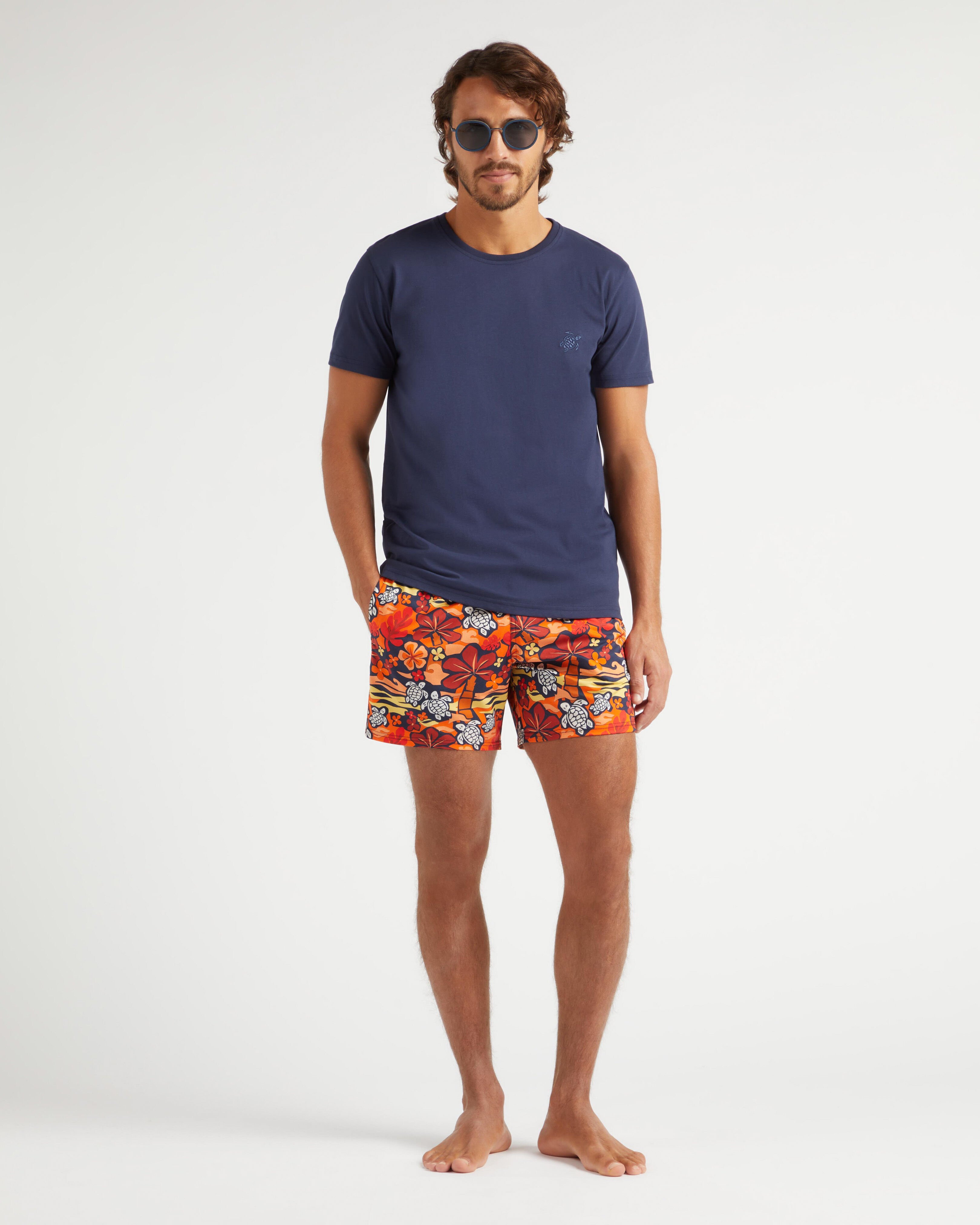 T-shirt uomo in cotone biologico con stampa Turtles Monoi sul retro BLU MARINE supp1 view