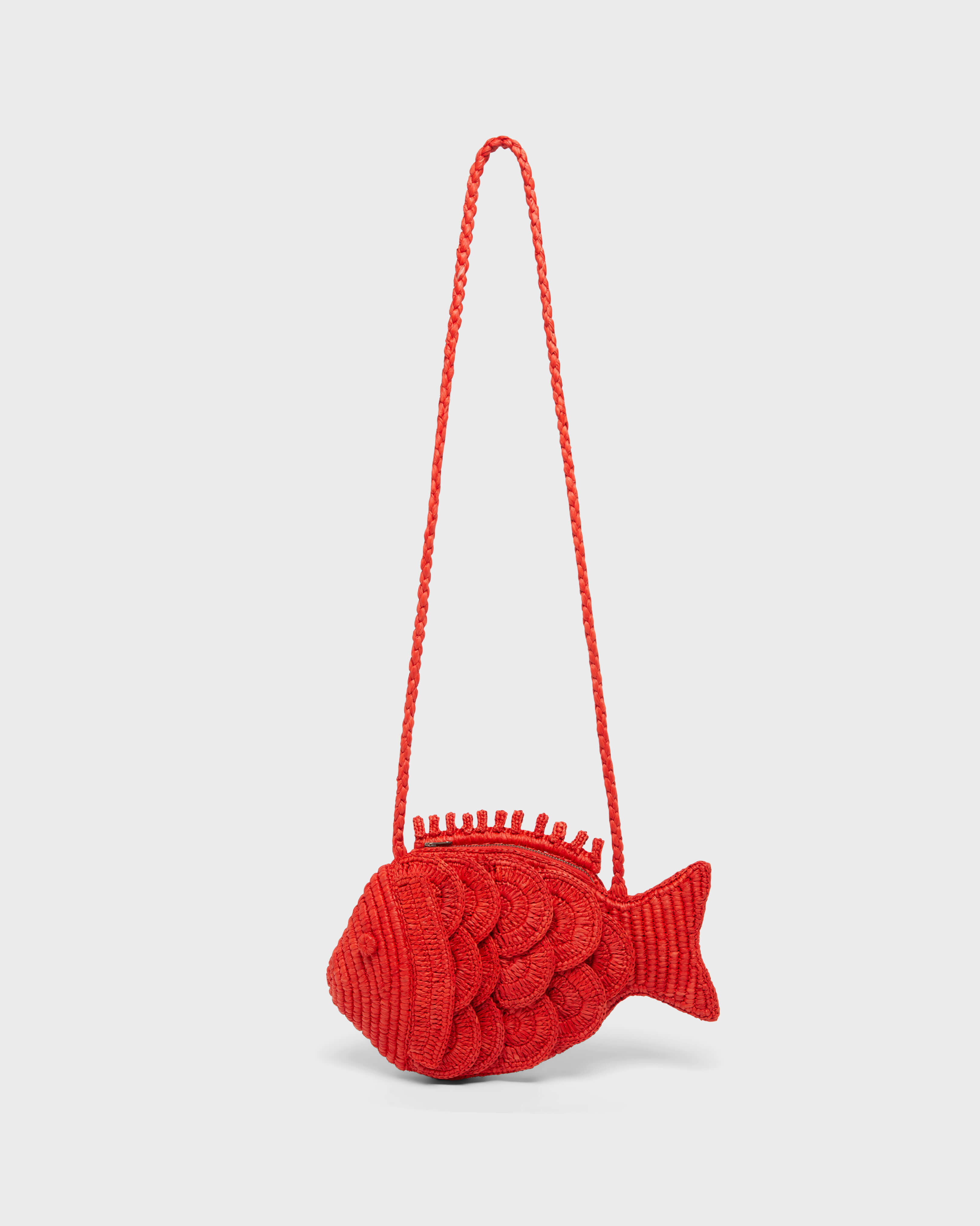 Bolso de rafia grande con forma de pez para mujer AMAPOLA front view