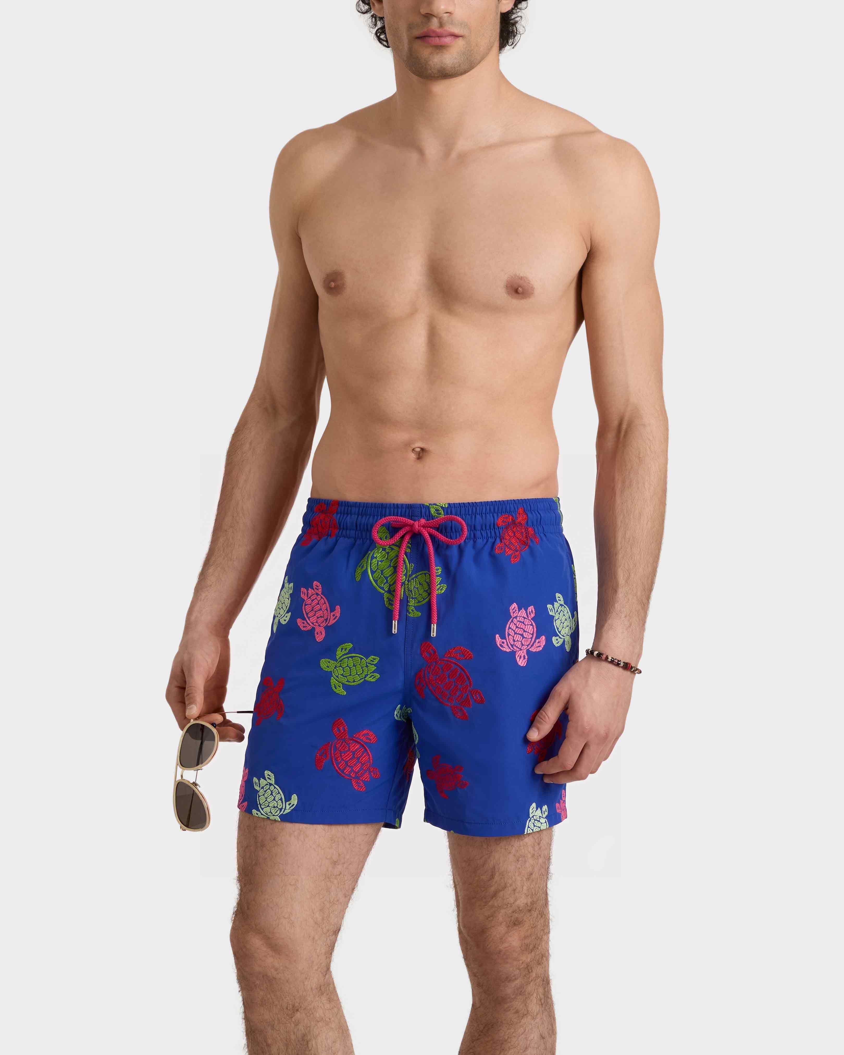 Maillot de bain homme brodé Tortue Multicolore - Edition Limitée MARRAKECH frontworn view