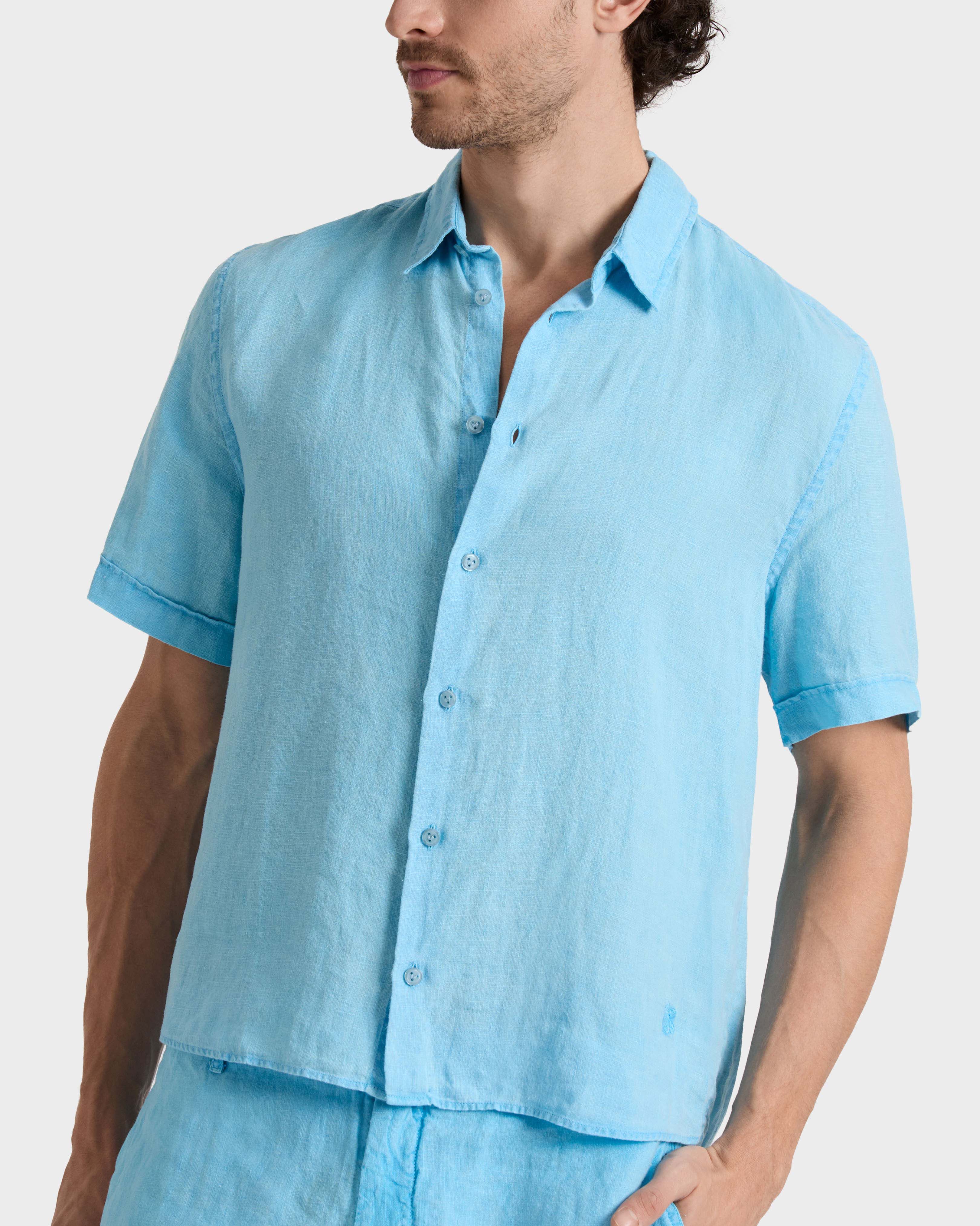 Men Mineral Dye Linen Bowling Shirt LARIMAR frontworn view