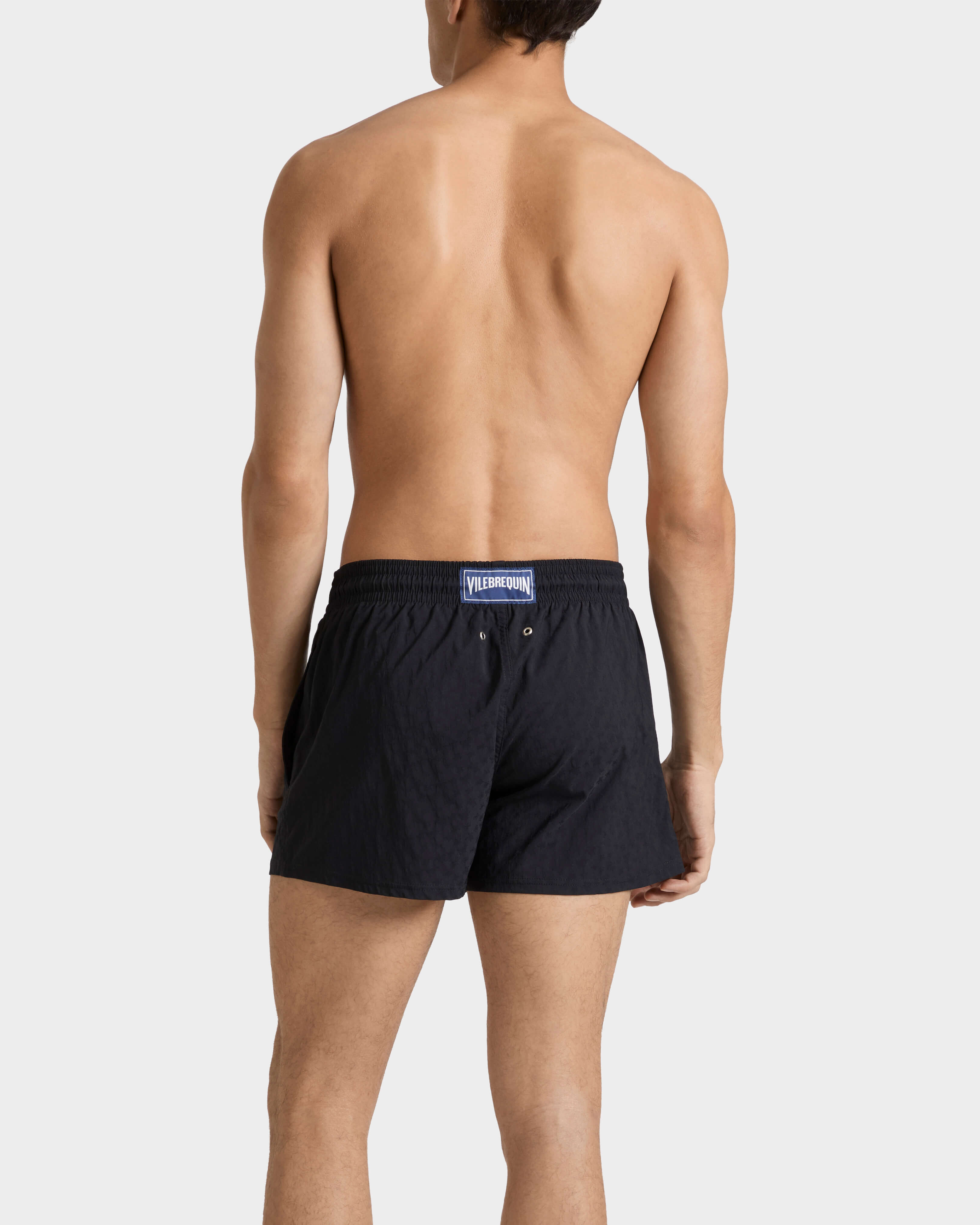 Maillot de bain court homme Tortues Jacquard NOIR backworn view