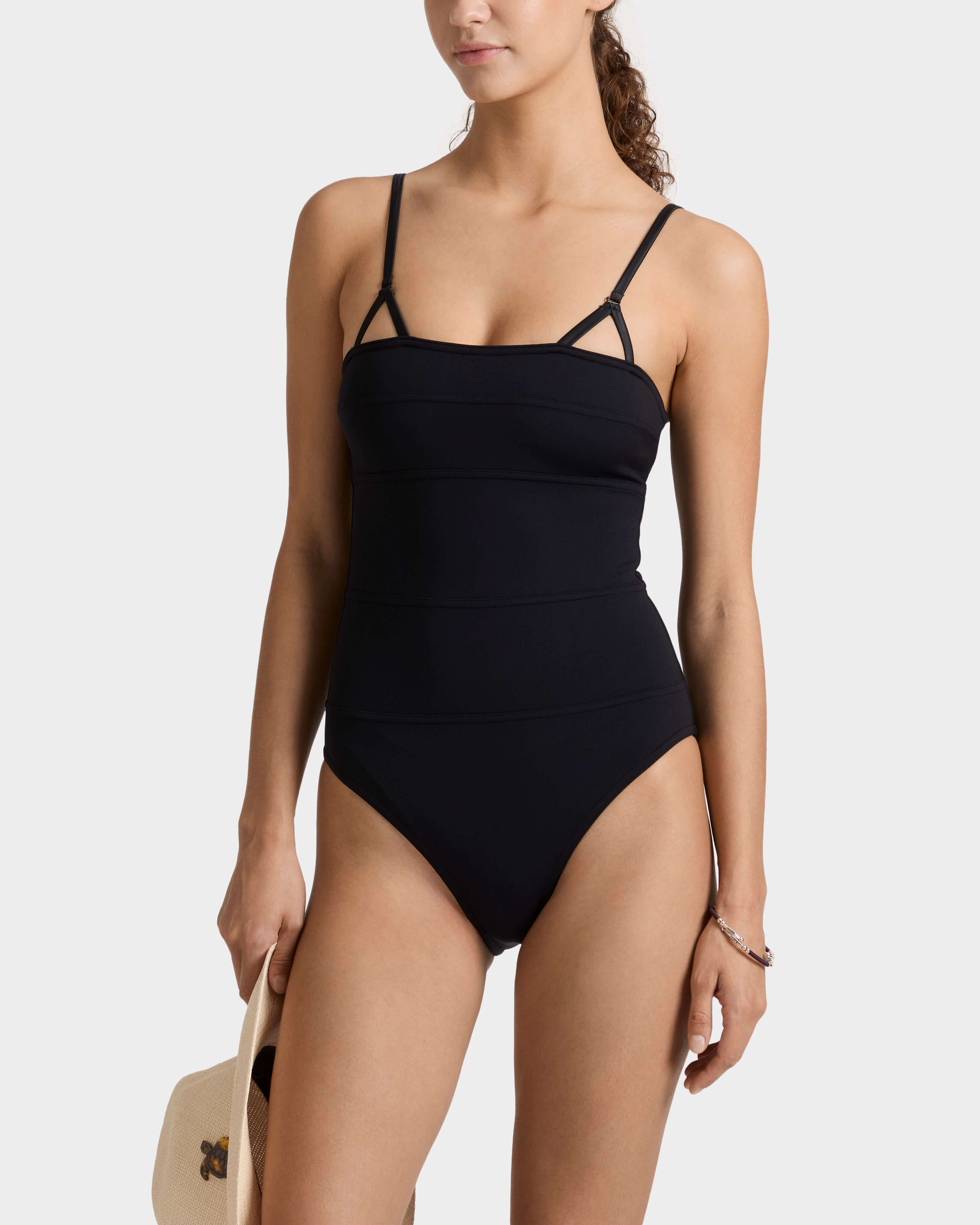 Costume intero donna modellante tinta unita NERO frontworn view