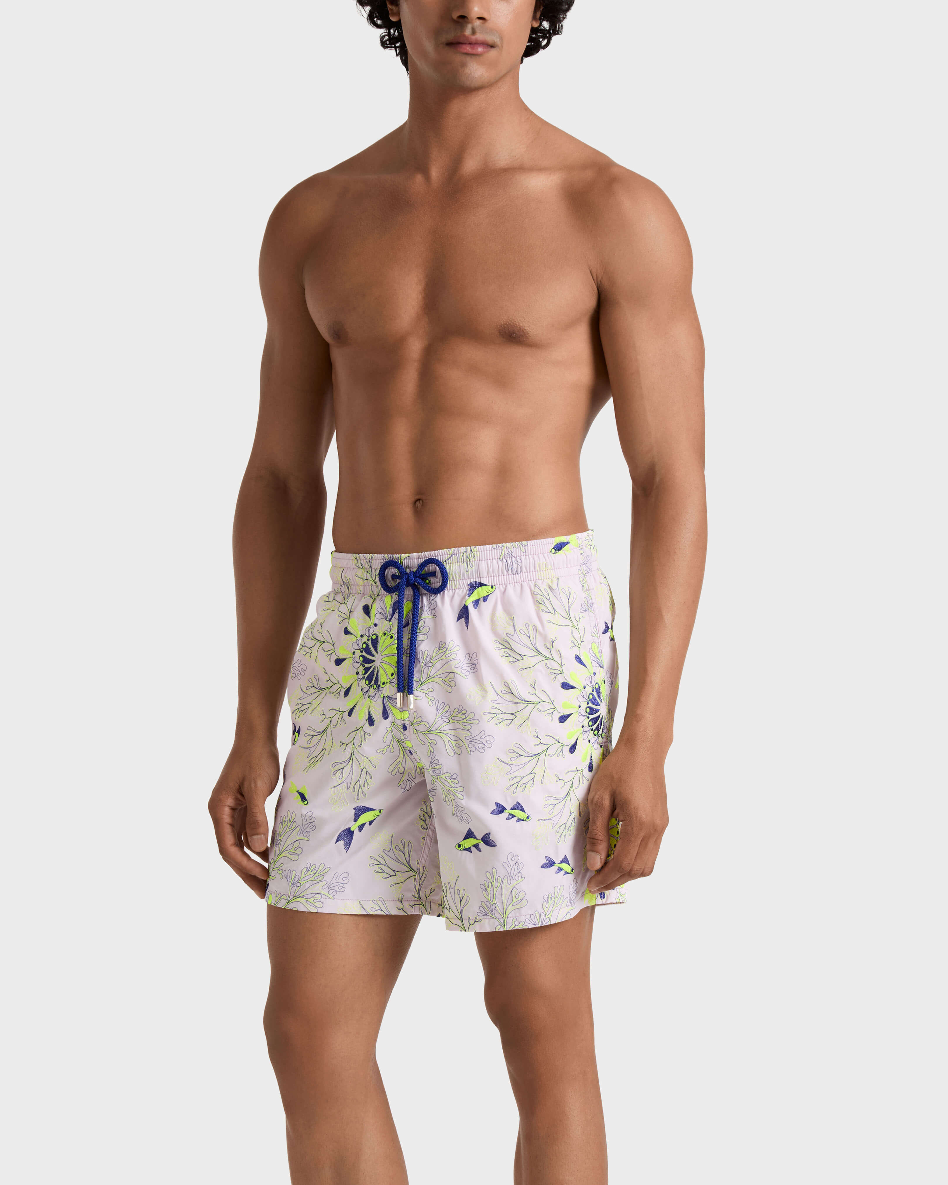 Costume da bagno ricamato Coral Mandala – Edizione limitata PETALE / PINK frontworn view