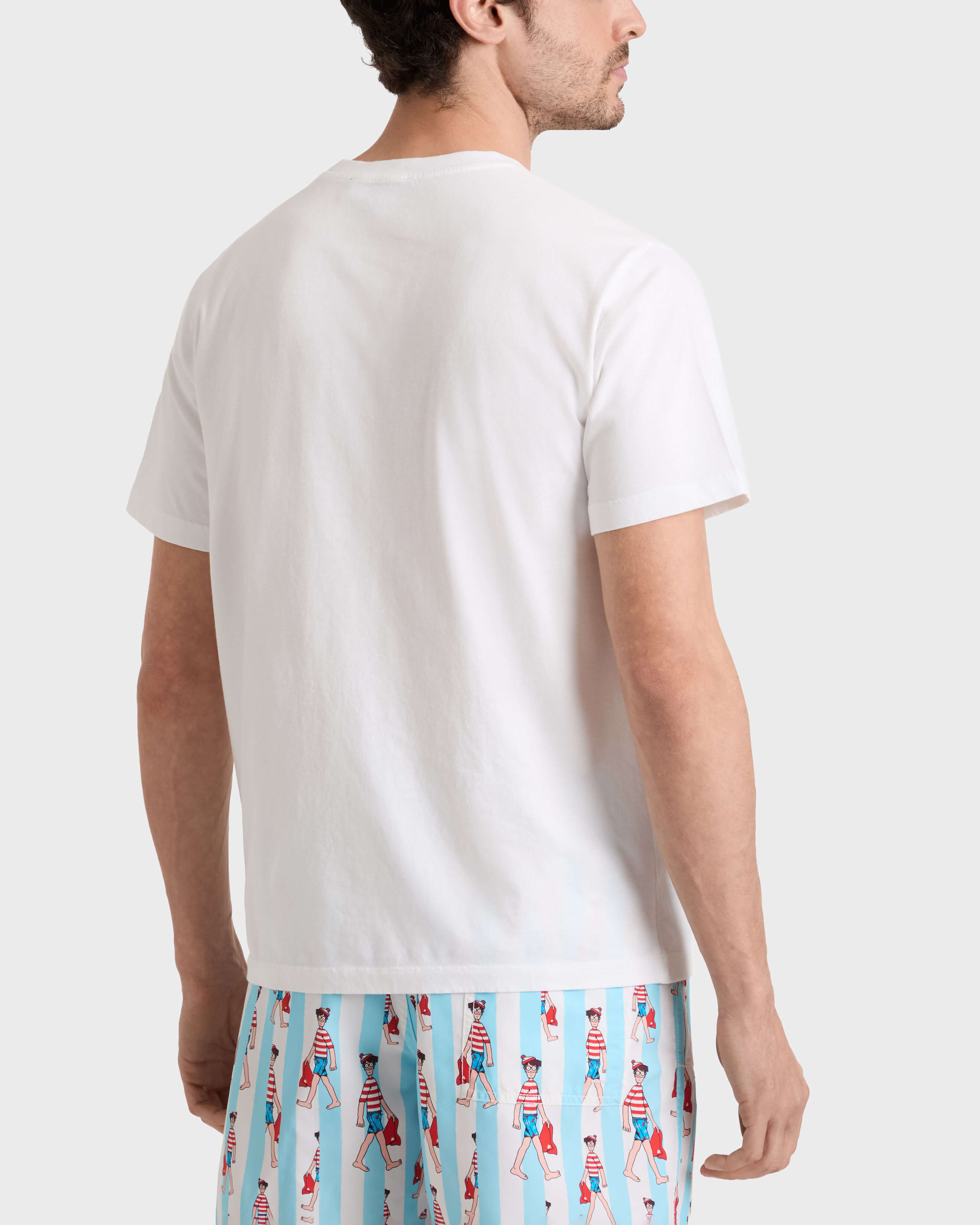 Camiseta de algodón con pequeño Wally para hombre - Vilebrequin x ¿Dónde está Wally? BLANCO backworn view