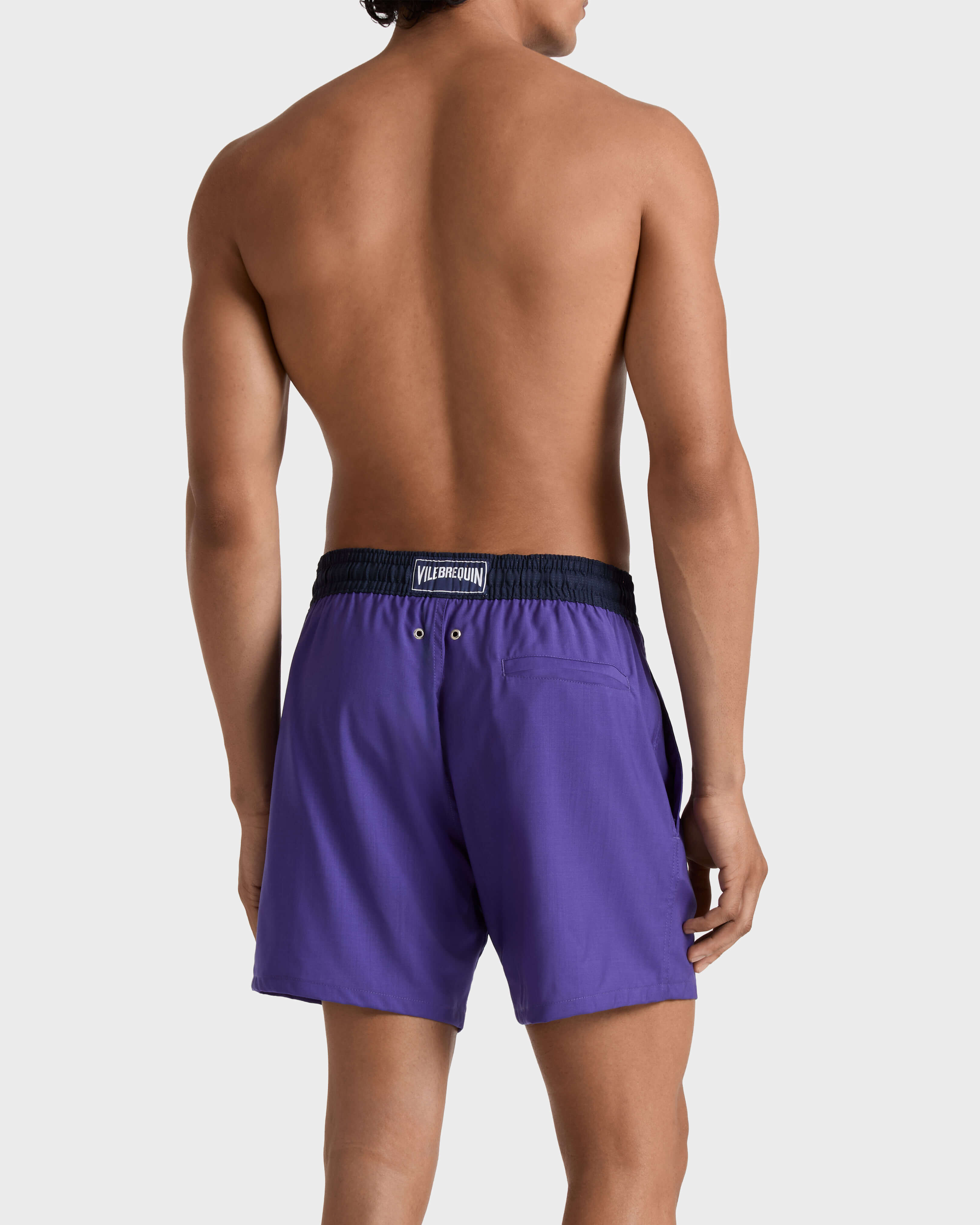 Pantaloncini mare uomo in lana Super 120'S VIOLETTE backworn view