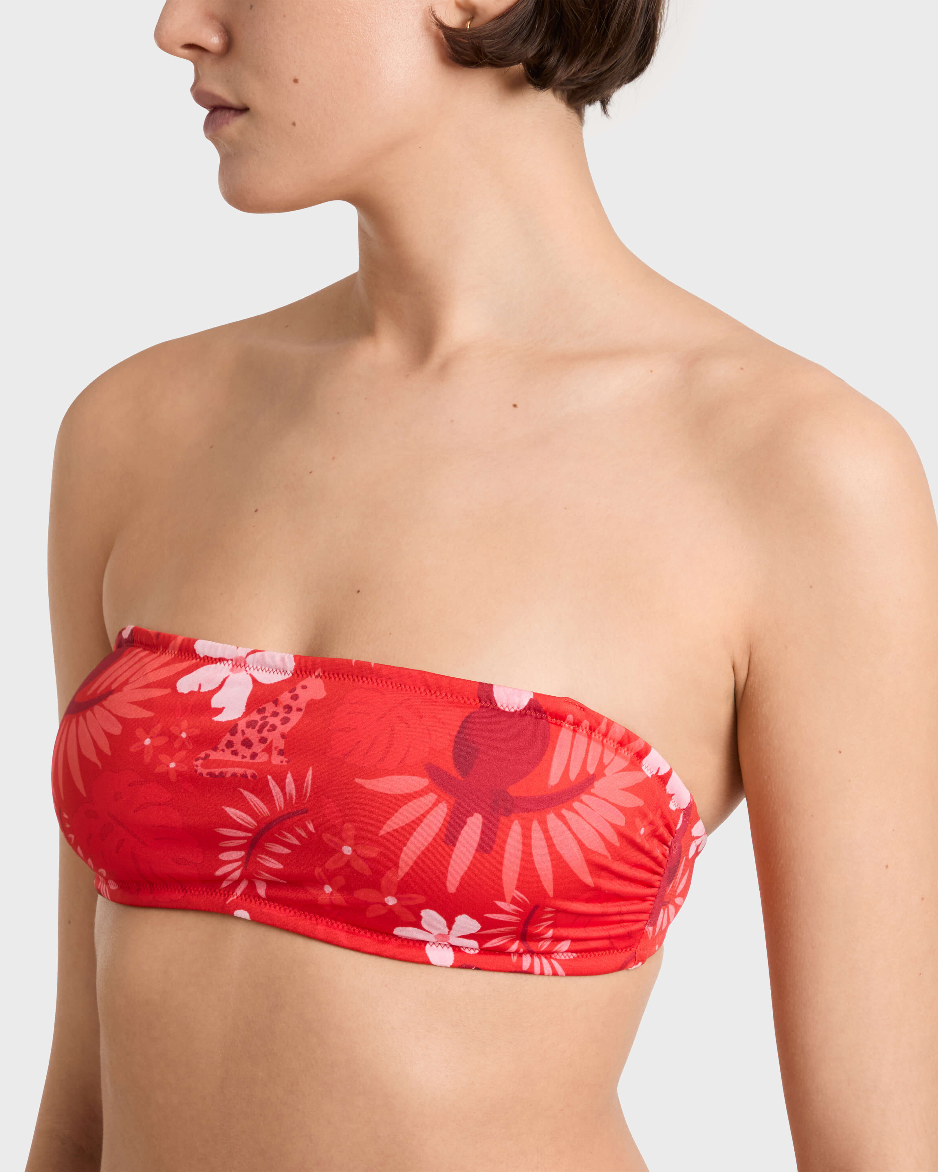 Women Bandeau Bikini Top Papel de Embrulho POPPY RED frontworn view