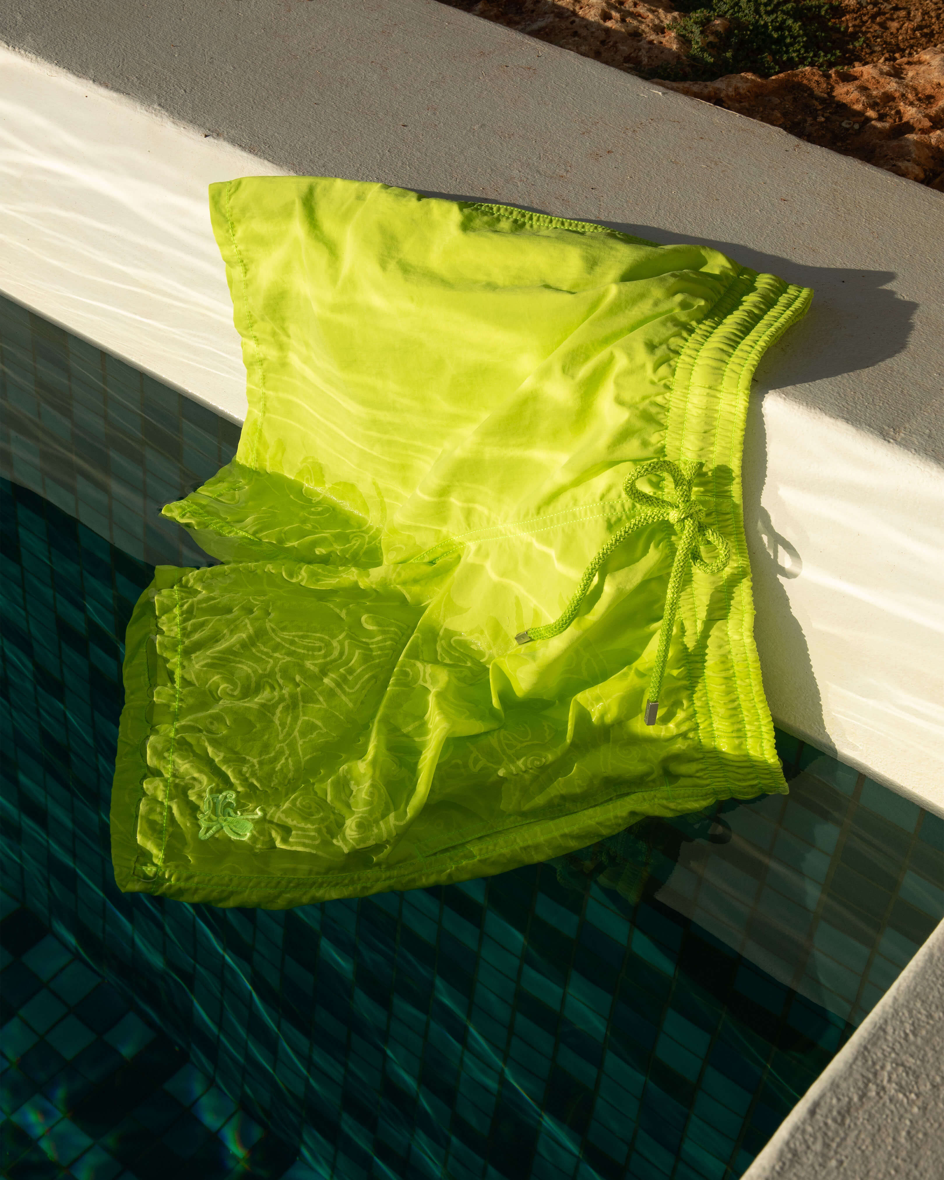 Men Swim Shorts Water-reactive Hypnoctopus 433 override view