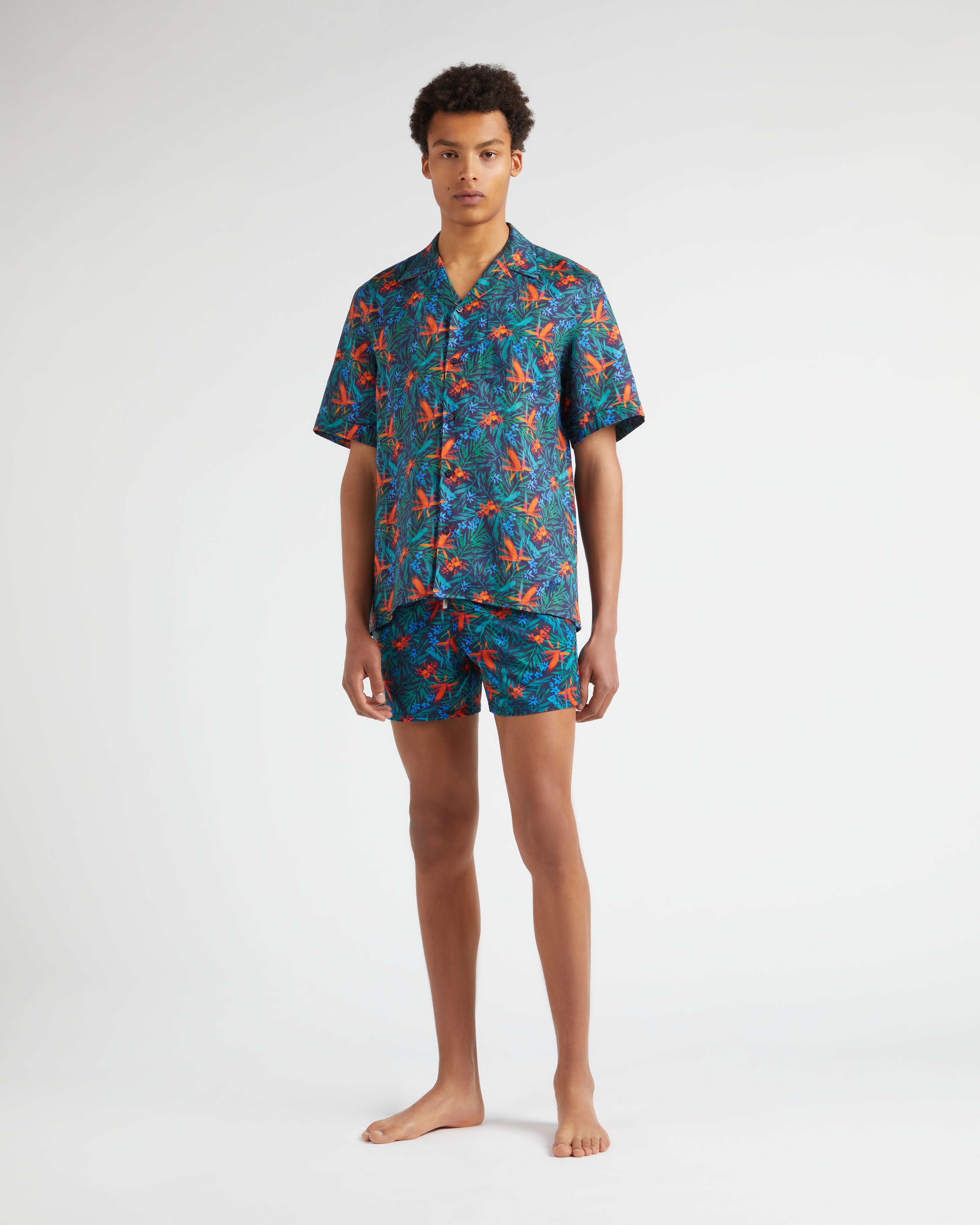 Camicia bowling uomo in lino Tropical Flowers BLU MARINE frontworn view