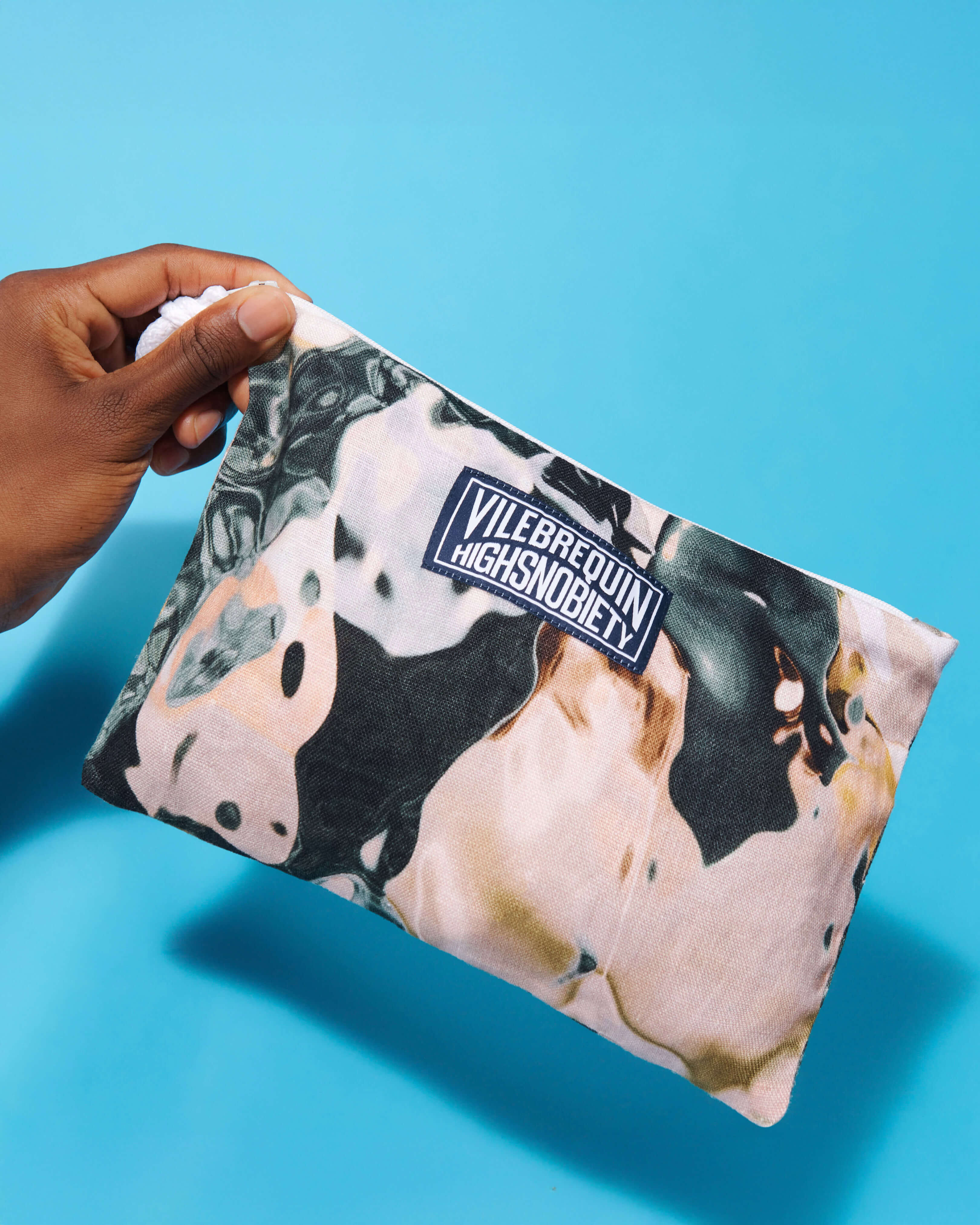 Linen Beach Pouch Distortive water - Vilebrequin x Highsnobiety WILD STONE front view