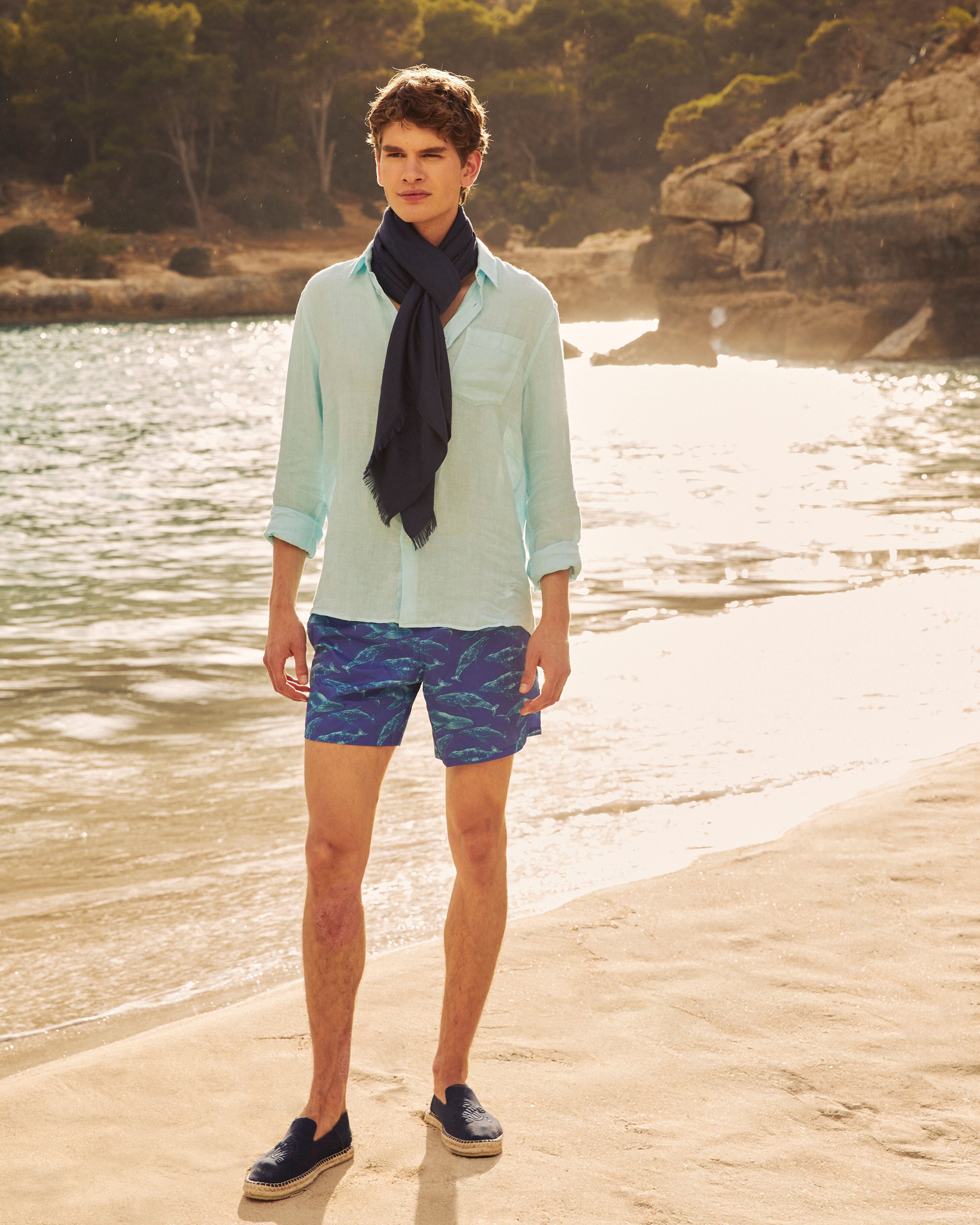 Men Sparkling Whales Look  look1 view