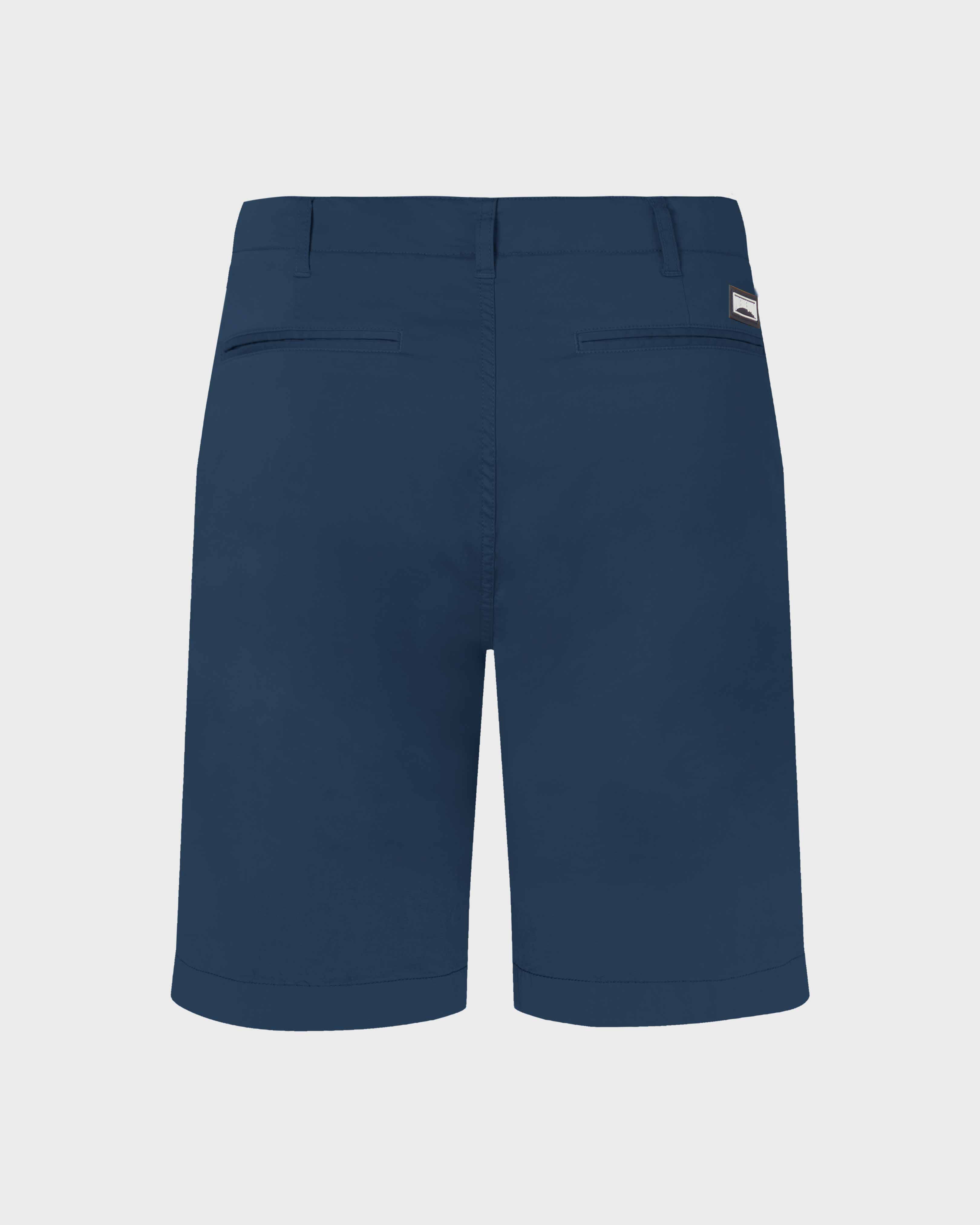 Bermudas de tencel de color liso y acabado satinado para hombre AZUL MARINO back view