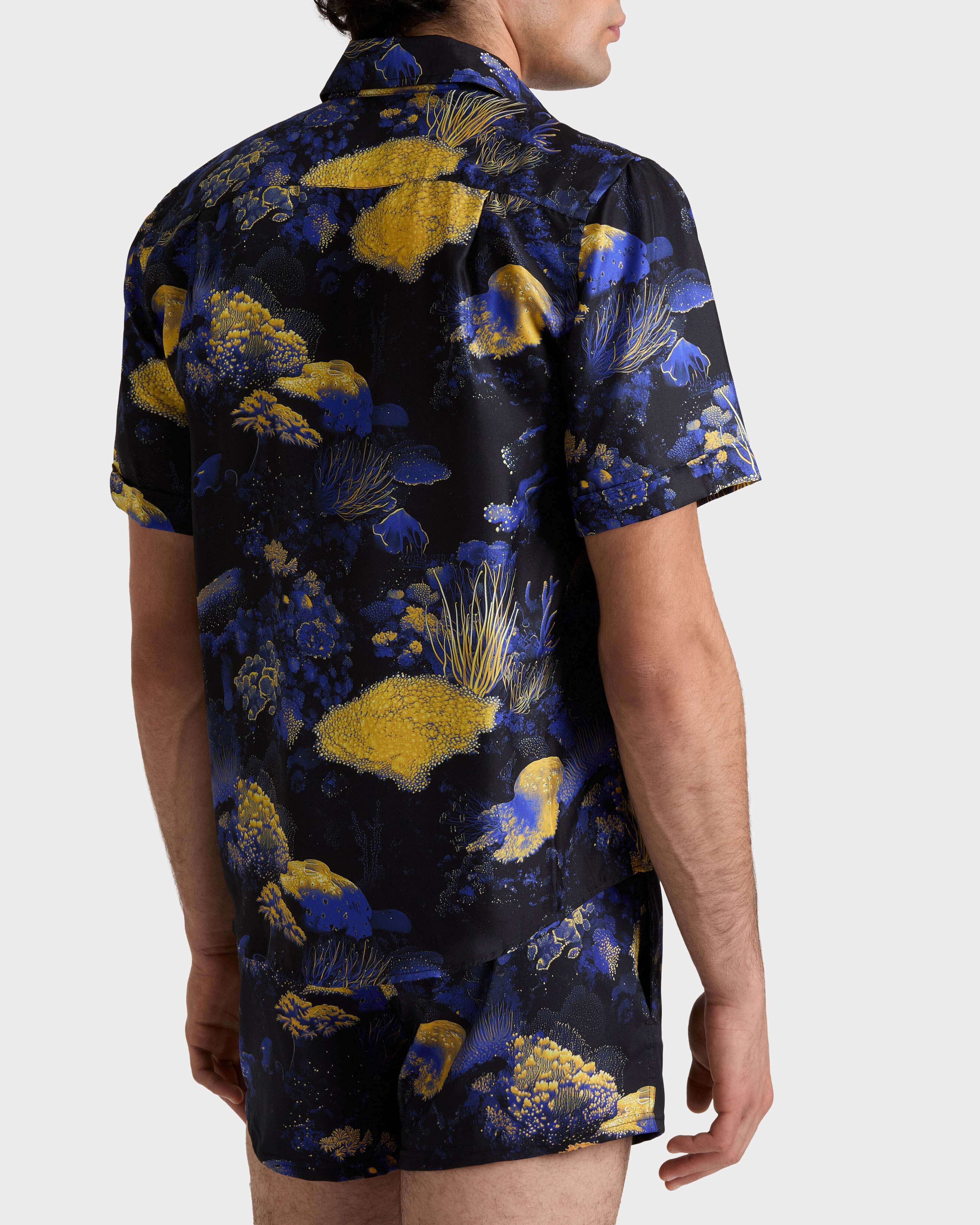 Chemise bowling en soie homme Coral Reef NOIR backworn view