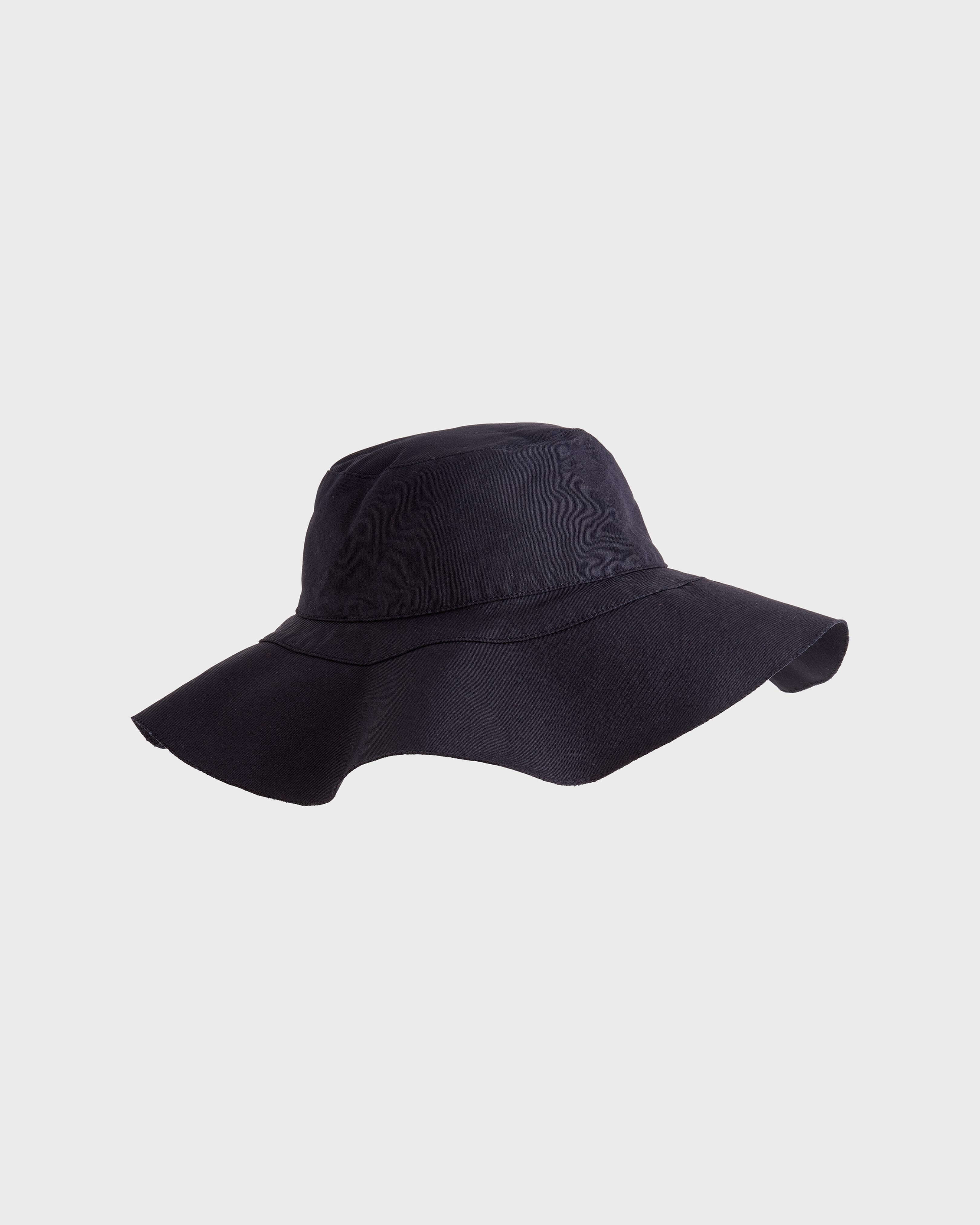 Women Large Hat - Vilebrequin x Ines de la Fressange NAVY front view