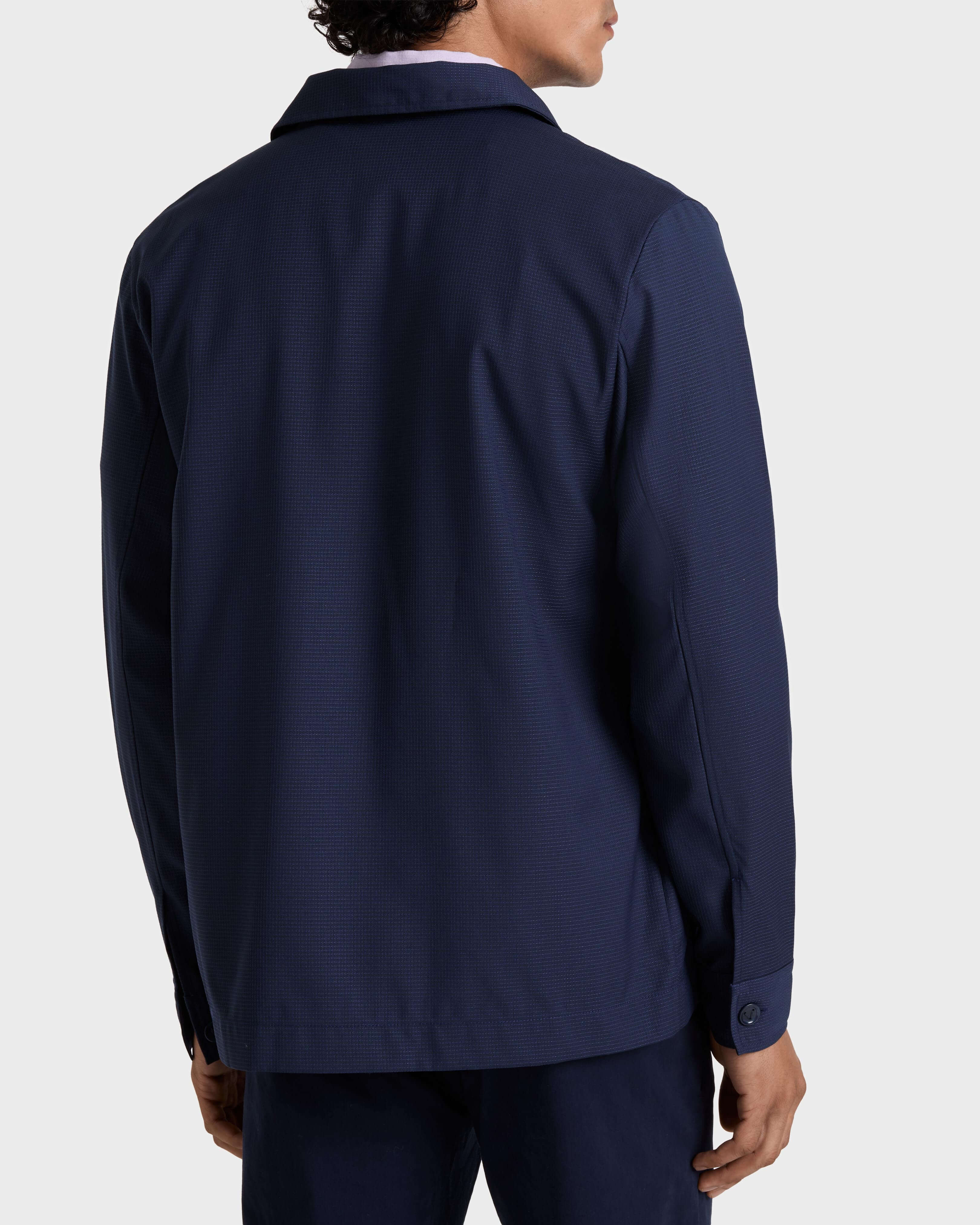 Micro Carreaux Herren-Overshirt aus Wolle MARINEBLAU backworn view