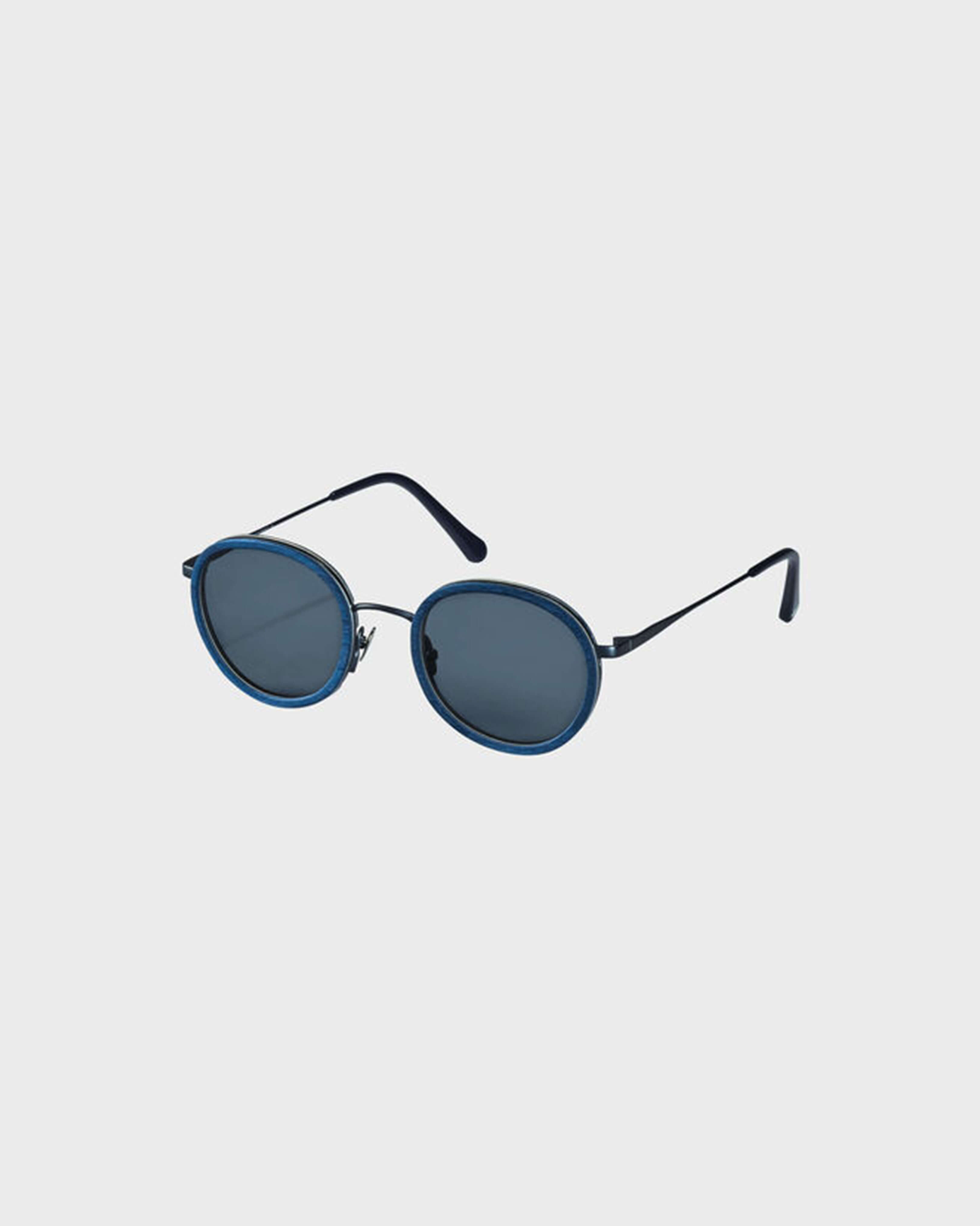 White Tulipwood Women and Men Sunglasses - VBQ x Shelter NAVY back view