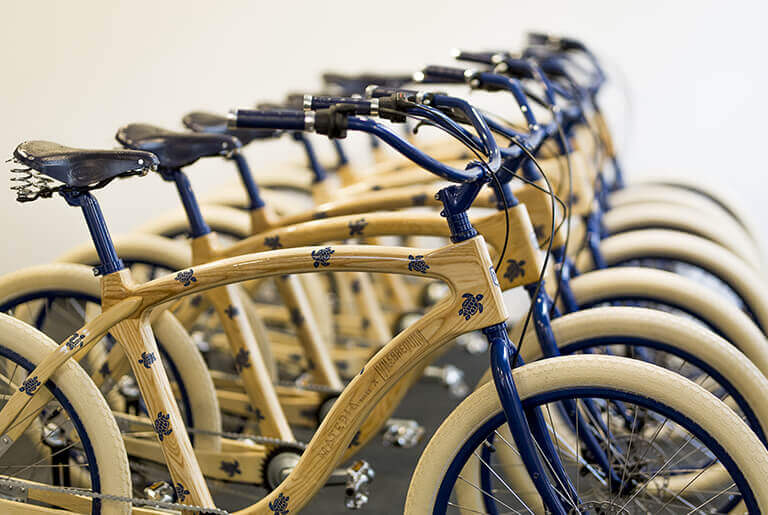 banner VilebrequinXMateria Bike banner VilebrequinXMateria Bike