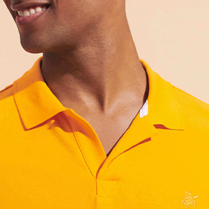 Men's polo shirt collar