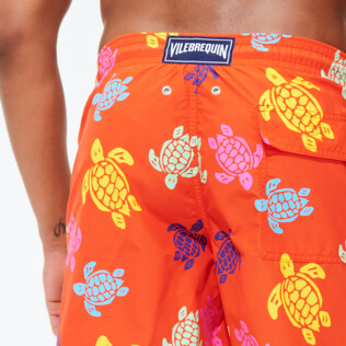 Hombre Clásico largon Estampado - Bañador largo con estampado Tortues Multicolores para hombre, Nispero supp1 Hombre Clásico largon Estampado - Bañador largo con estampado Tortues Multicolores para hombre, Nispero supp1