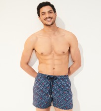 Men Stretch classic Printed - Men Stretch Swim Trunks Micro Ronde Des Tortues Tricolore, Navy front worn view