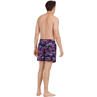 Hombre Clásico Estampado - Men Swimwear Coral & Fish, Azul marino backworn Hombre Clásico Estampado - Men Swimwear Coral & Fish, Azul marino backworn