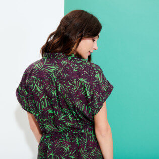 foto di Donna Altri Stampato - Chemisier donna in cotone Madrague, Verde prato inglese vista indossata posteriore foto di Donna Altri Stampato - Chemisier donna in cotone Madrague, Verde prato inglese vista indossata posteriore