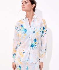 Camisa de algodón con estampado Belle Des Champs para mujer Soft blue vista frontal desgastada