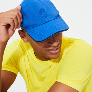 Bild von Andere Uni - Einfarbige Unisex Kappe, Sea blue Vorderseite getragene Ansicht Bild von Andere Uni - Einfarbige Unisex Kappe, Sea blue Vorderseite getragene Ansicht