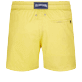 Uomo Classico ultraleggero Unita - Costume da bagno uomo ultraleggero e ripiegabile tinta unita, Mimosa vista posteriore