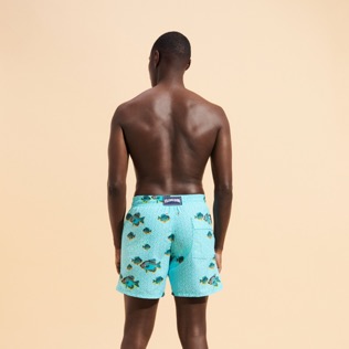 Men Classic Printed - Men Swimwear Graphic Fish - Vilebrequin x La Samanna, Lazulii blue back worn view
