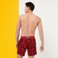 Men Ultra-light classique Printed - Men Swim Trunks Ultra-light and packable Natural Turtles Flocked, Peppers back worn view