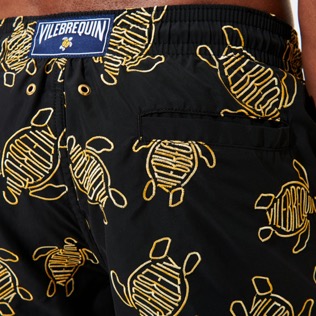 Picture of Men Classic Embroidered - Men Swim Trunks Vilebrequin Turtles, Black details view 3 Picture of Men Classic Embroidered - Men Swim Trunks Vilebrequin Turtles, Black details view 3