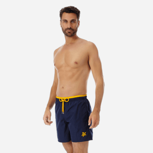 Men Ultra-light classique Solid - Men Ultra-Light and packable swimtrunks Solid Bicolor, Navy frontworn Men Ultra-light classique Solid - Men Ultra-Light and packable swimtrunks Solid Bicolor, Navy frontworn