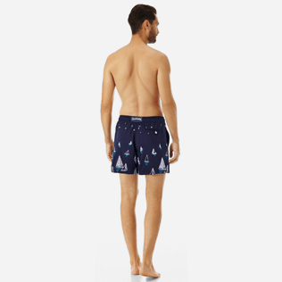 Hombre Bordados Bordado - Bañador bordado con estampado Porto Cervo para hombre - Edición limitada, Azul marino backworn Hombre Bordados Bordado - Bañador bordado con estampado Porto Cervo para hombre - Edición limitada, Azul marino backworn