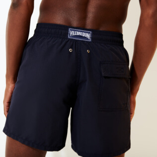 的图片 男款 Classic 纯色 - Men Swimwear Solid, Navy 细节视图3 的图片 男款 Classic 纯色 - Men Swimwear Solid, Navy 细节视图3