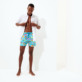 Men Stretch classic Printed - Men Swim Trunks - Vilebrequin x Derrick Adams, Swimming pool details view 6