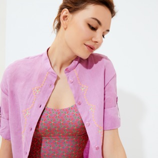 Imagen de Mujer Una pieza Estampado - Bañador de una sola pieza con escote redondo y estampado Indian Ceramic para mujer, Pink berries detalles vista 2 Imagen de Mujer Una pieza Estampado - Bañador de una sola pieza con escote redondo y estampado Indian Ceramic para mujer, Pink berries detalles vista 2