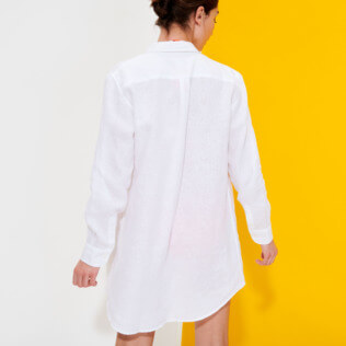 女款 Others 纯色 - 女士纯色长款亚麻衬衫, White backworn 女款 Others 纯色 - 女士纯色长款亚麻衬衫, White backworn