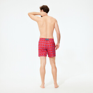 Uomo 017 Ricamato - Costume da bagno uomo ricamato Carreaux - Edizione limitata, Medicis red backworn Uomo 017 Ricamato - Costume da bagno uomo ricamato Carreaux - Edizione limitata, Medicis red backworn