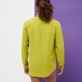 男款 Others 纯色 - 男士纯色亚麻衬衫, Matcha 背面穿戴视图