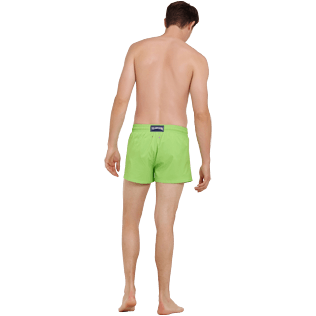 Herren Klassische kurze Uni - Kurze und figurbetonte Einfarbige Stretch-Bademode für Herren, Wasabi backworn Herren Klassische kurze Uni - Kurze und figurbetonte Einfarbige Stretch-Bademode für Herren, Wasabi backworn