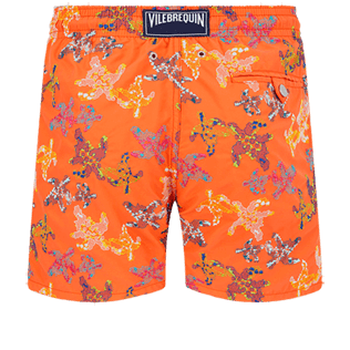 Uomo Classico Ricamato - Men Swimwear Embroidered Water Colour Turtles - Limited Edition, Guava vista posteriore