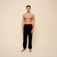 Hombre Autros Liso - Pantalón liso en tejido terry unisex, Negro vista frontal desgastada Hombre Autros Liso - Pantalón liso en tejido terry unisex, Negro vista frontal desgastada